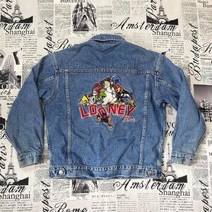 WB Studio Store Blue mid wash embroidered Looney Tunes denim jacket vintage 90s